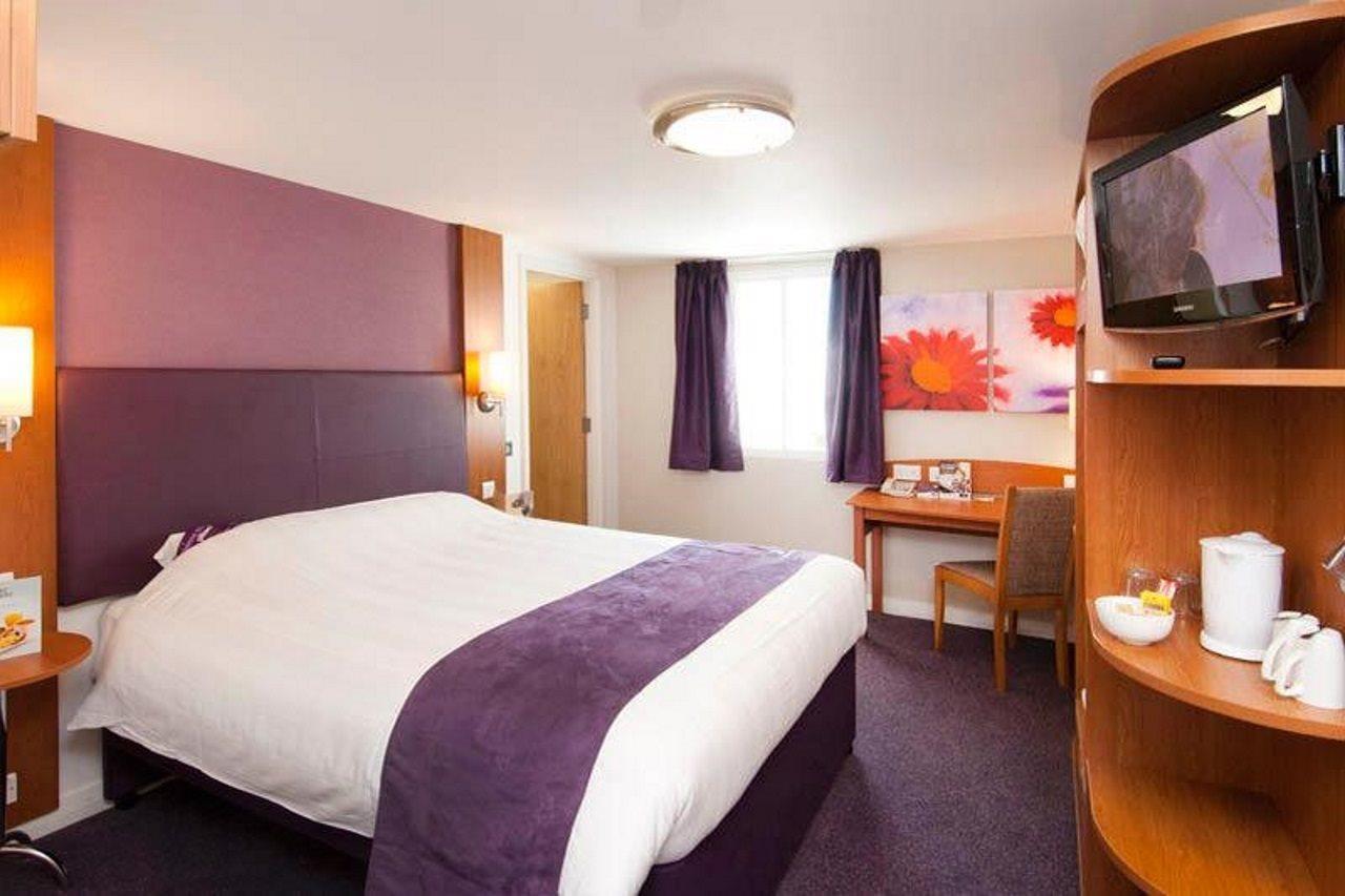 Premier Inn West Bromwich Central Dış mekan fotoğraf